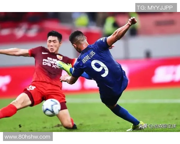 第19轮中超焦点战申花迎战华夏双方争夺季后赛名额激烈对决即将上演 第19轮中超焦点战申花迎战华夏双方争夺季后赛名额激烈对决即将上演